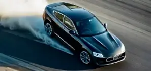 Автомобиль в заносе