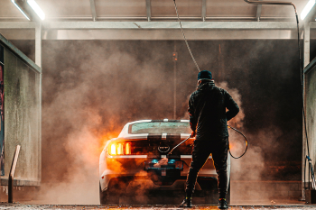 Мойка "Премиум" по цене "Люкс" ежедневно ночью с 00.00 до 06.00!!!